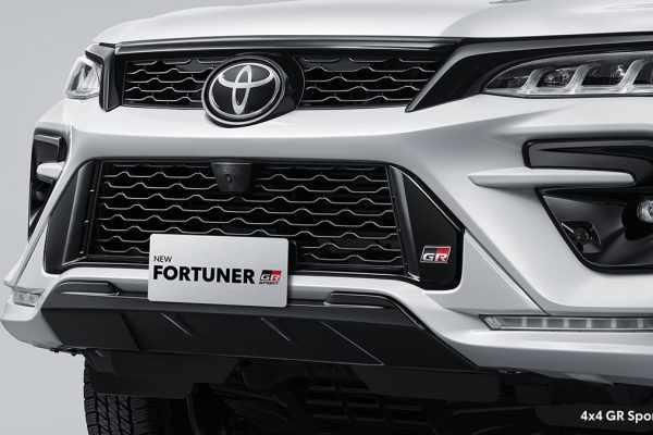 NEW FORTUNER GR SPORT