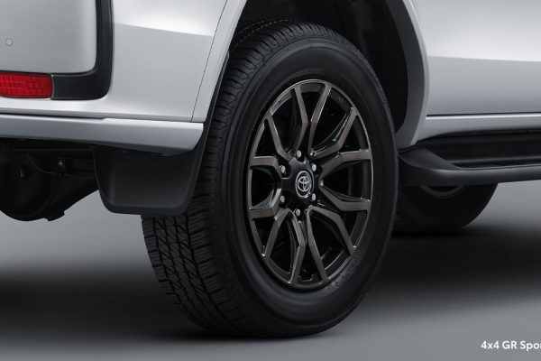 NEW FORTUNER GR SPORT